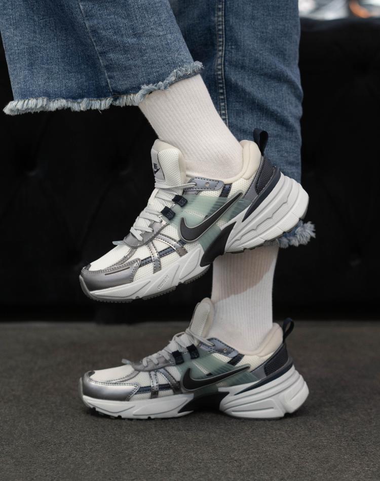 2_نایک v2k